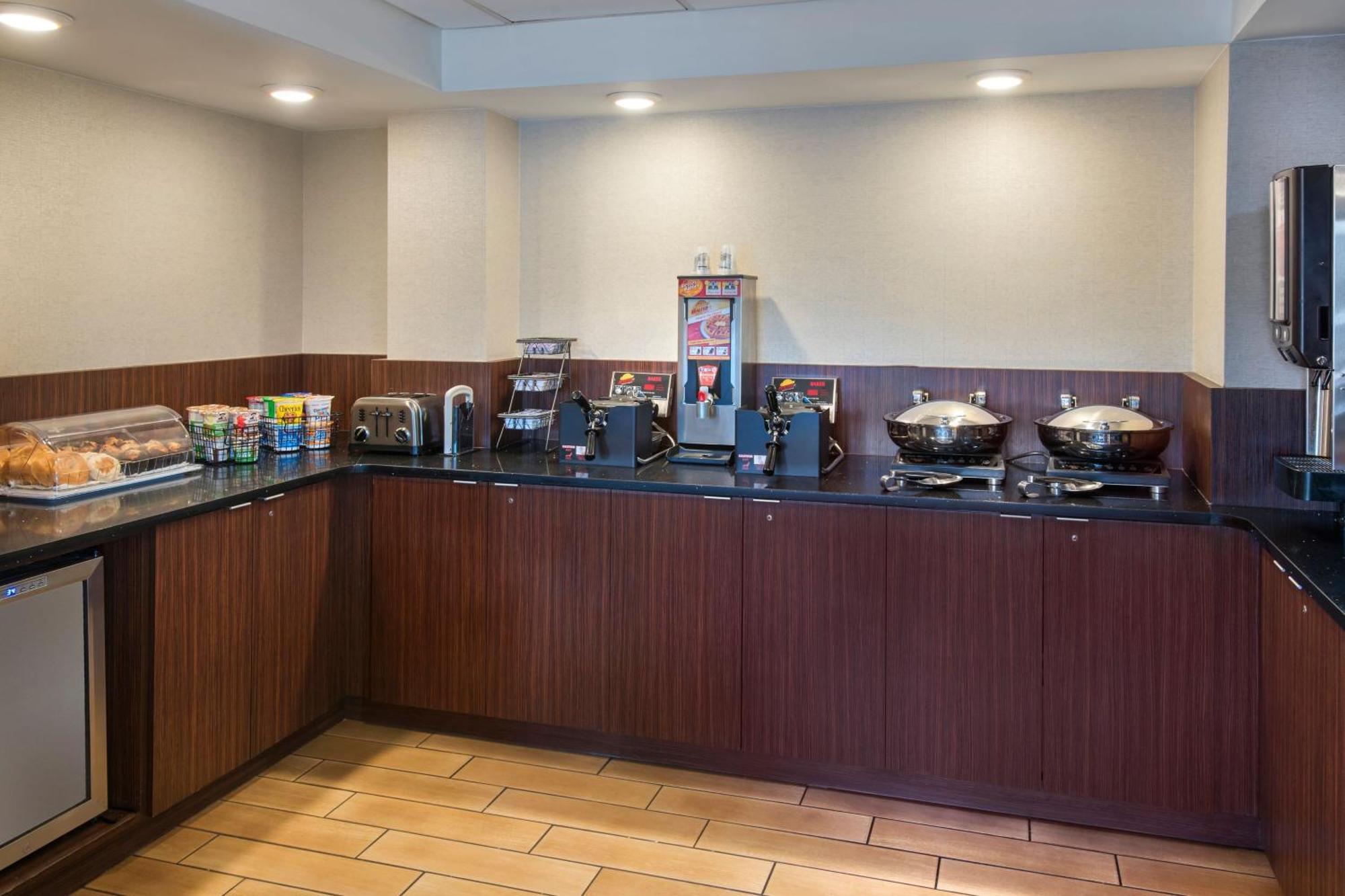 Fairfield By Marriott Rochester Henrietta/University Area Exterior foto